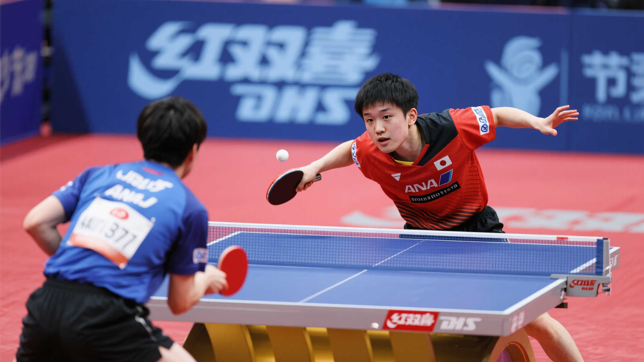 张本智和4-1击败林仲勋挺进世乒赛64强，透露妹妹或将到场助阵