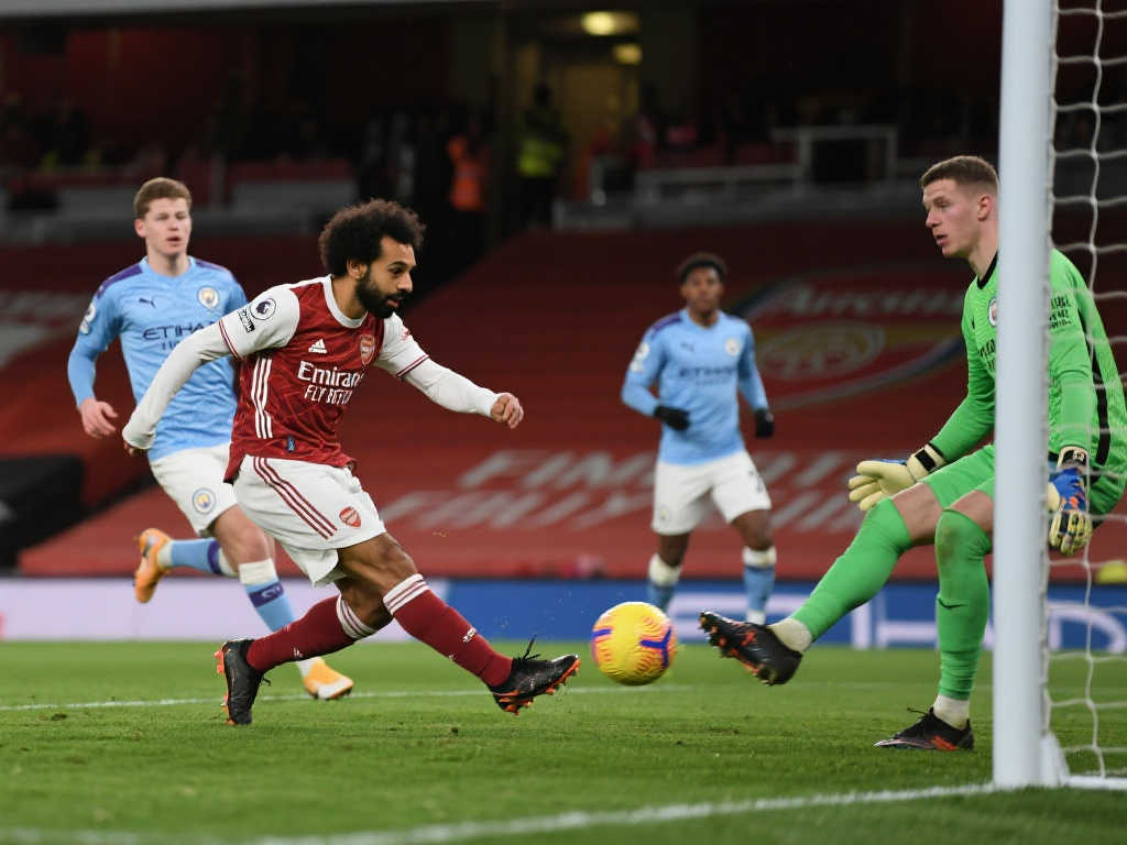 惊险!阿森纳后防失守被抢断,杜埃错失绝佳破门机会 惊险!阿森纳后防失守被抢断,杜埃错失绝佳破门机会